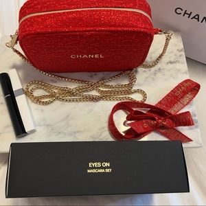 Chanel Holiday Eye Essentials Eyes On Mascara 2-Piece Set